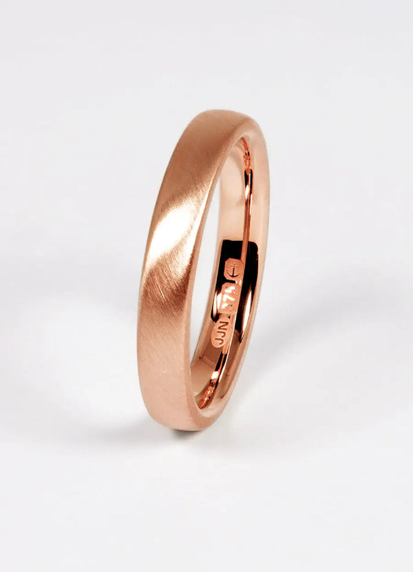 Medium Classic Oval Wedding Rings - James Newman Jewellery